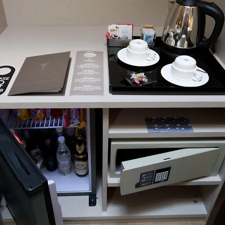 Πανσιόν Fuori Porta House 4*