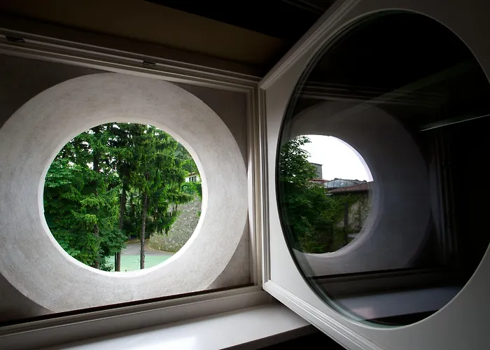 Fuori Porta House 4* Бергамо