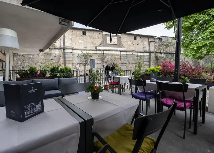 Fuori Porta House Гостьовий будинок